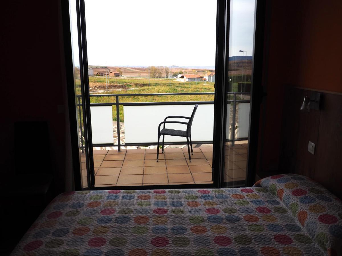 Apartamento Golf Buenas Vistas Cirueña Exterior foto